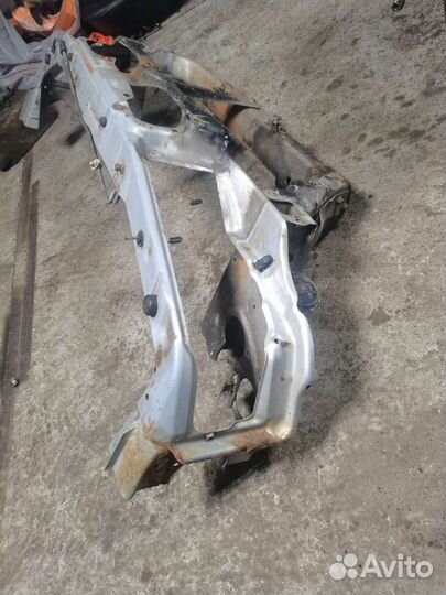 Телевизор Mitsubishi galant 8