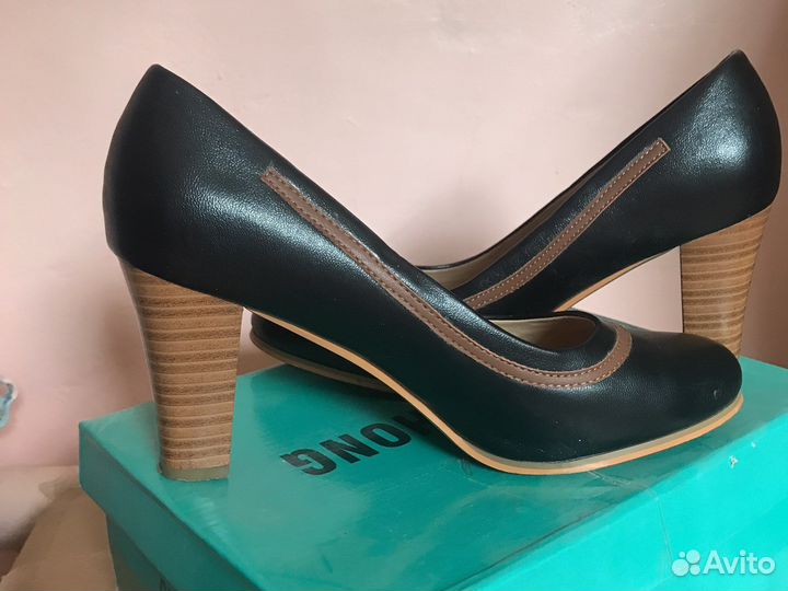 Туфли женские 39 размер