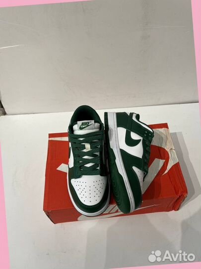 Кроссовки Nike Dunk Low - Varsity Green