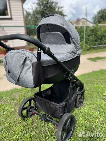 Коляска 2 в 1 Camarelo Navo