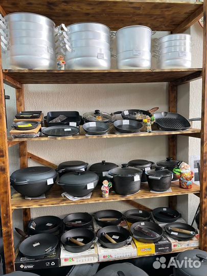 Сковорода, чугунная жаровня