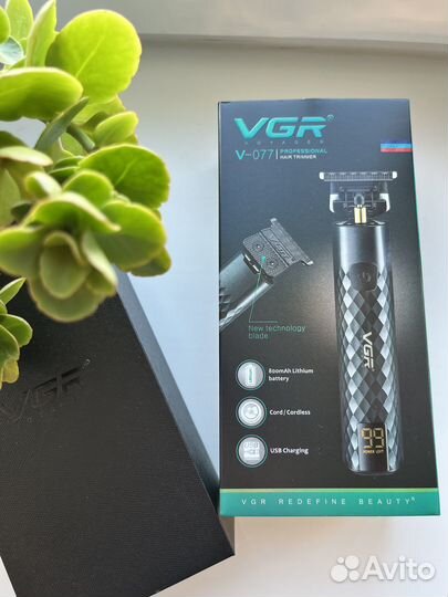 Триммер для бороды и усов VGR V-077