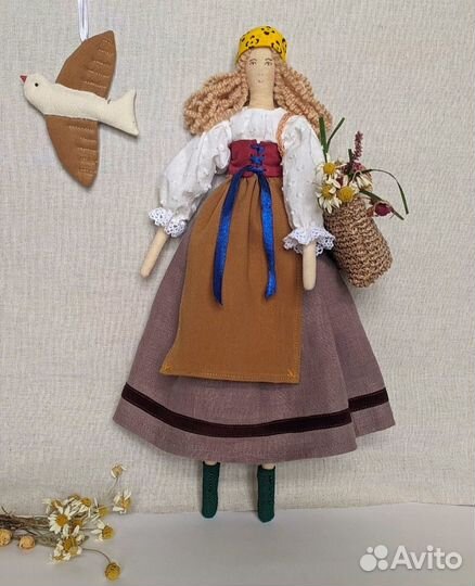 Кукла ручной работы
