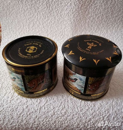 Жестяная банка от индийского чая