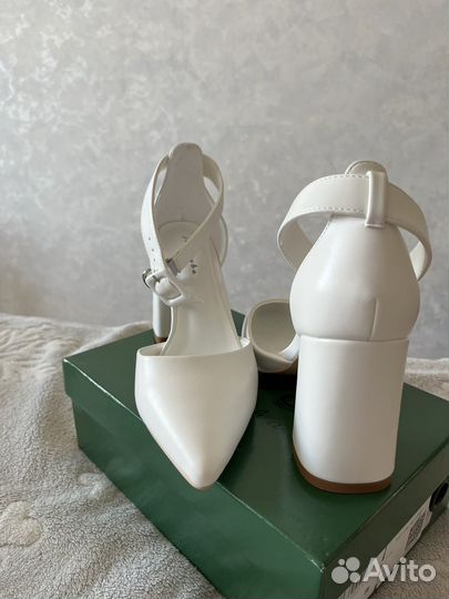 Туфли женские