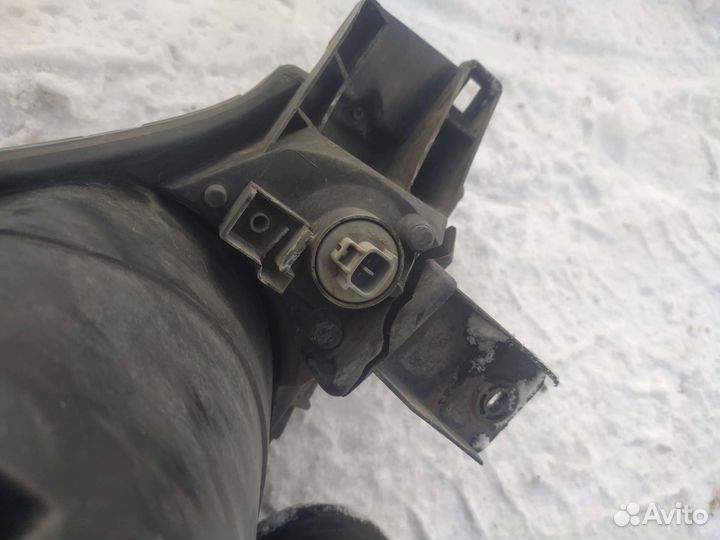 Фара передняя левая Ниссан ад y12