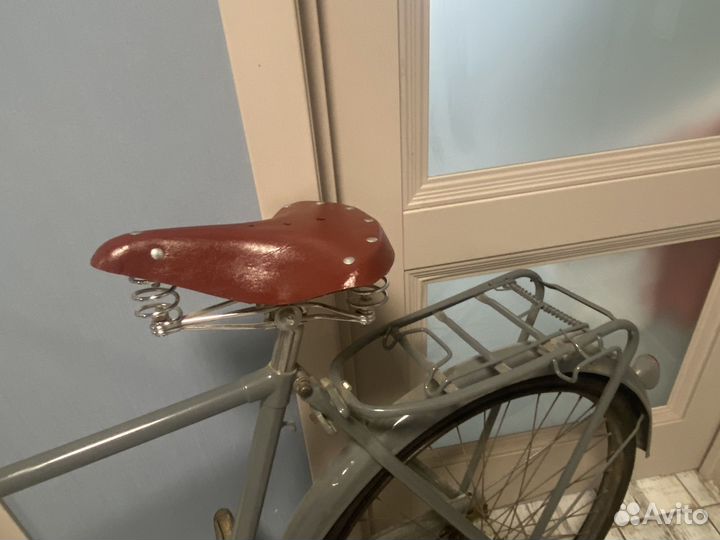 Старинный велосипед