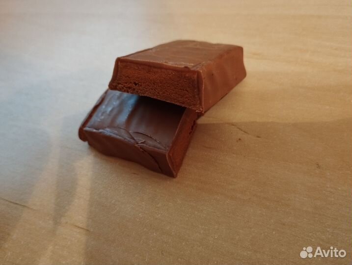 Протеиновый батончик Vplab Low Carb Protein Bar