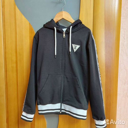 Спортивный костюм для мальчика 134-146