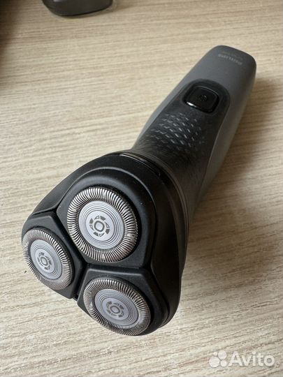 Бритва Philips s1133