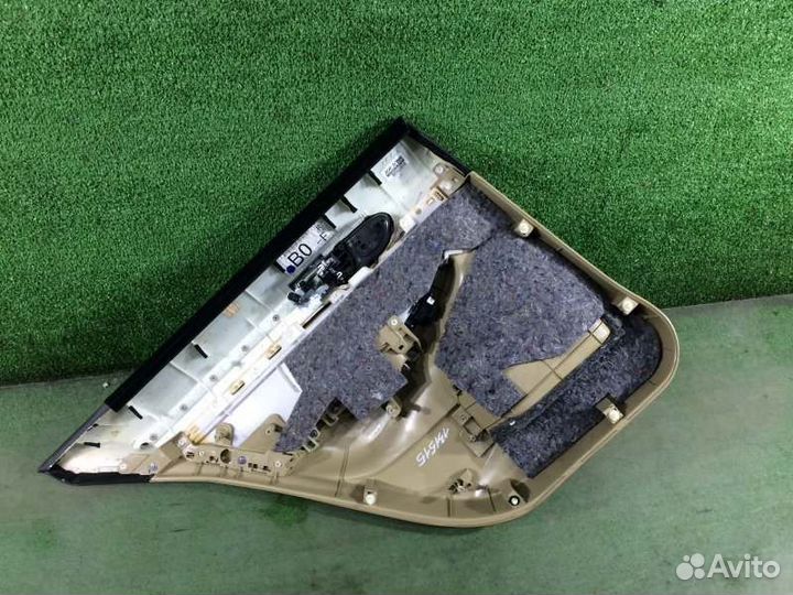 Обшивка двери задняя правая Honda Civic FD1 R18A