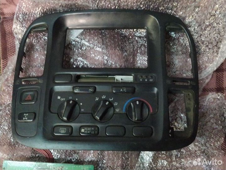 Блок управления климат тoyota ленд крузер