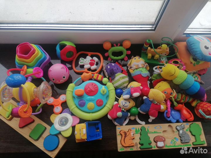 Развивающие игрушки для малышей
