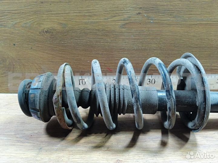 Амортизатор передний Рено Логан 1