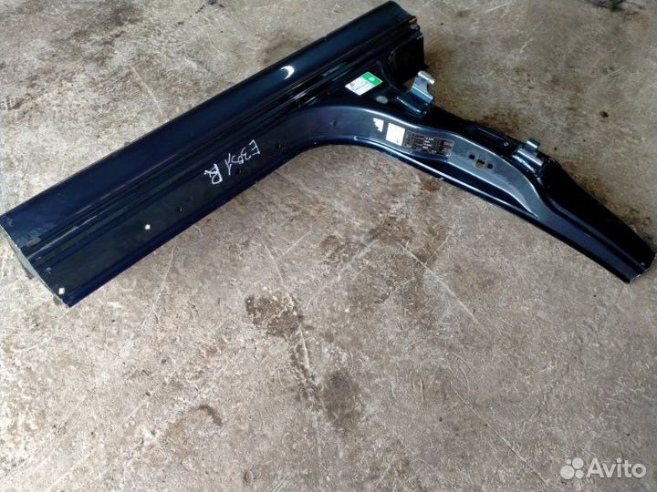 Стойка кузова средняя правая Bmw 525I E39 M54