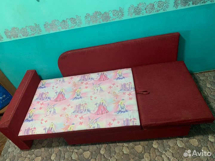 Детский диванчик раскладной бу