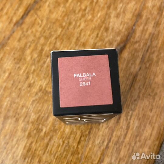 Помада для губ