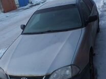 Toyota Avensis 1.6 MT, 2001, 280 000 км, с пробегом, цена 200 000 руб.