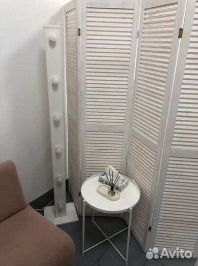 Светильник напольный, стойка с лед лампами