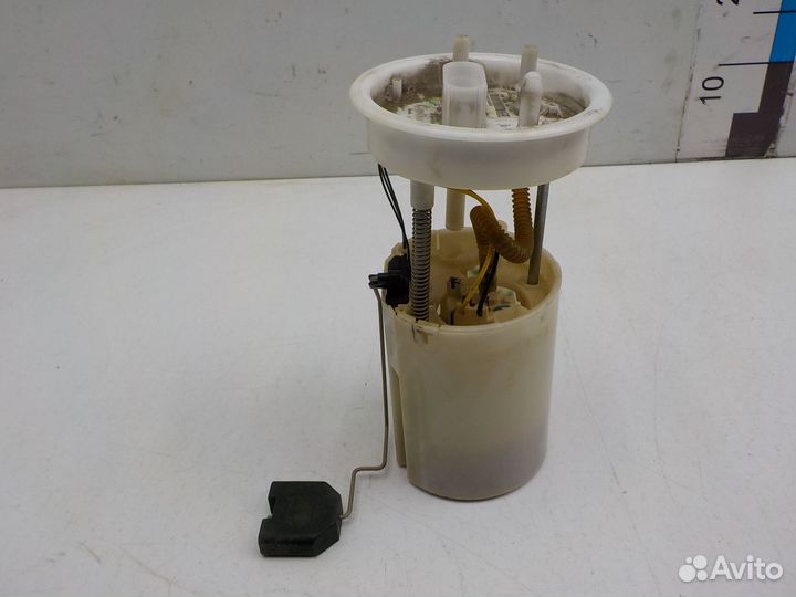 Насос топливный Volkswagen Polo (Sed RUS) 2011