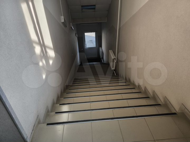 Свободного назначения, 900 м²