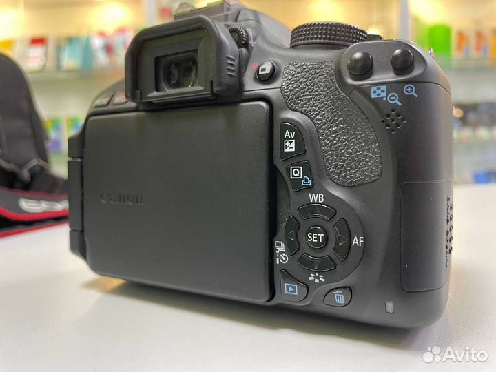 Фотоаппарат зеркальный Canon EOS 600D Kit