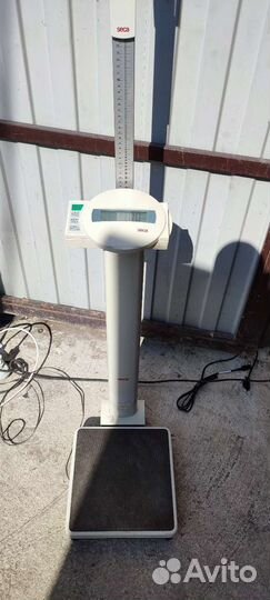 Весы напольные электронные seca с ростомером