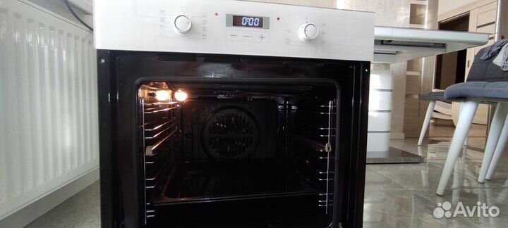 Духовой шкаф