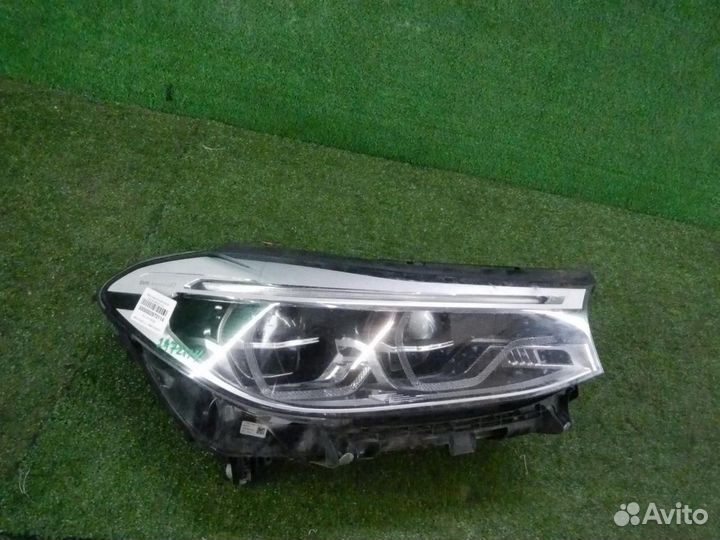 Фара правая BMW 6-Series Gran Turismo
