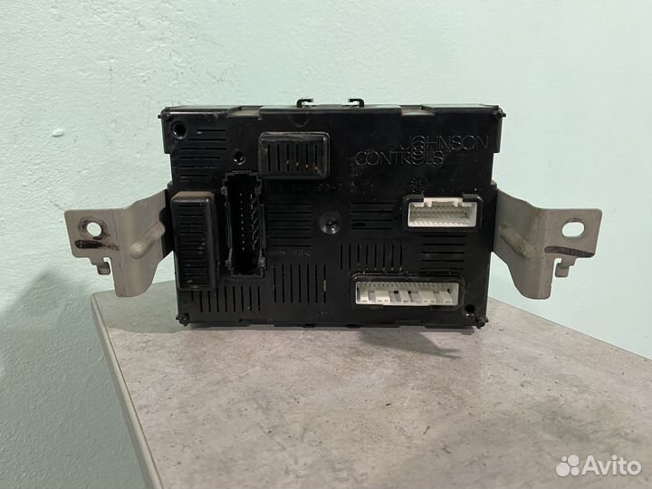 Блок комфорта Nissan tiida C11