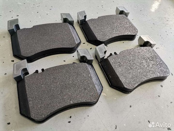 Колодки тормозные передние Mercedes-Benz