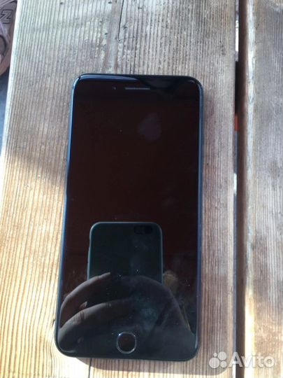 Телефон iPhone 7 plus 128 gb