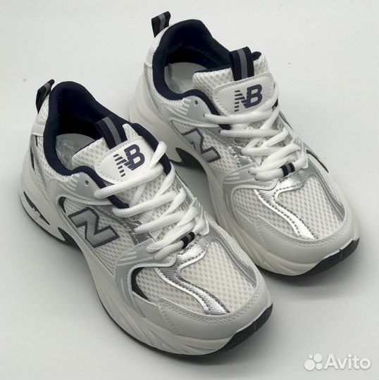 Современные Кроссовки New Balance 530 Женские Белы