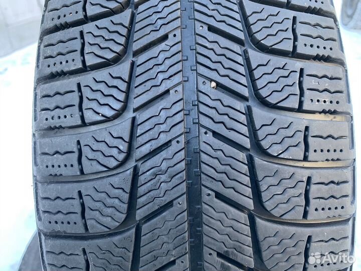Michelin X-Ice XI3 205/60 R16