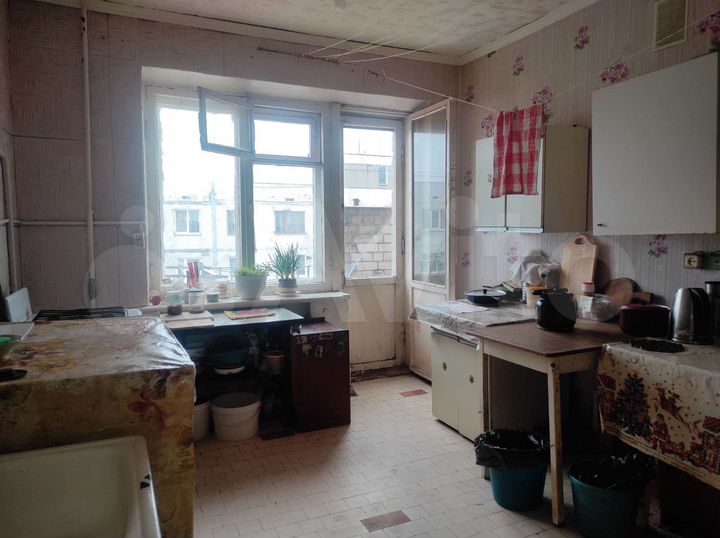 Комната 12,7 м² в 4-к., 9/9 эт.