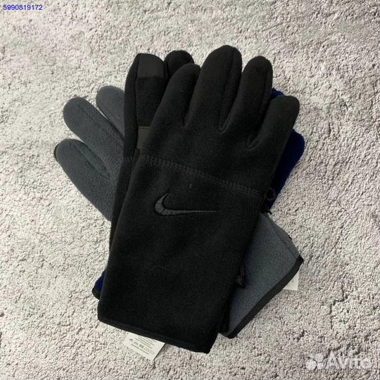 Перчатки Nike новые