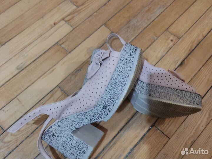 Босоножки женские 37 размер натуральная кожа