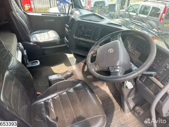 Pазбираем грузовик Volvo FH 2008-2013