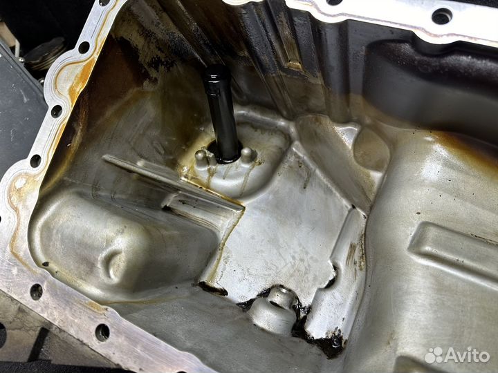 Поддон BMW N54 3л E60 E61 целый оригинал