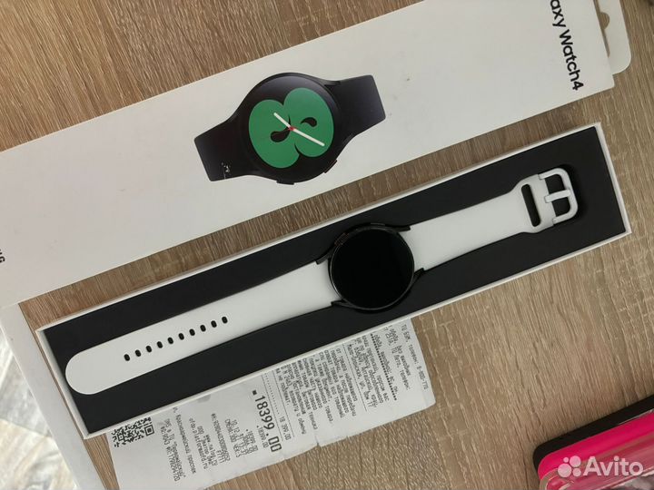 Часы samsung galaxy watch 4