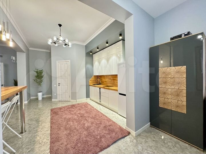 3-к. квартира, 91 м², 1/20 эт.