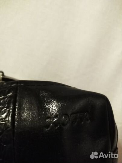 Кожаная косметичка фирма 