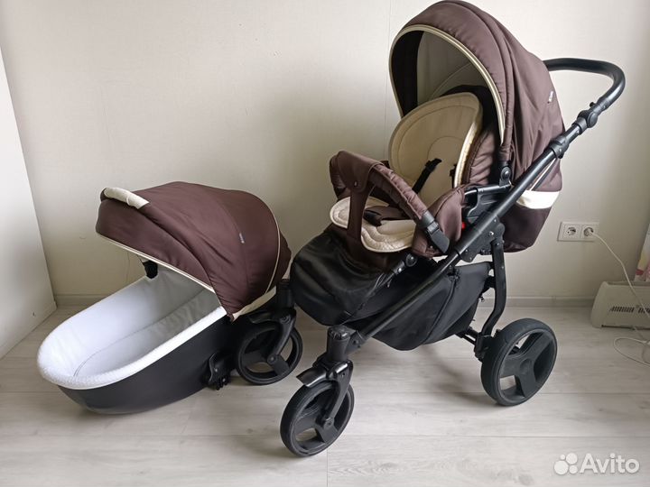 Коляска 2 в 1 tutis zippy