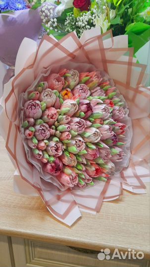 Корзина с зефирными цветами