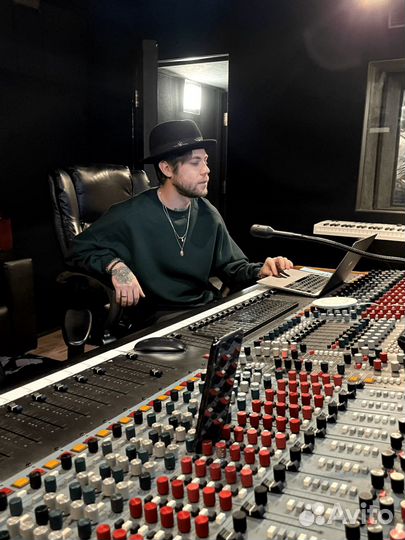 Песня на заказ / Песня под ключ