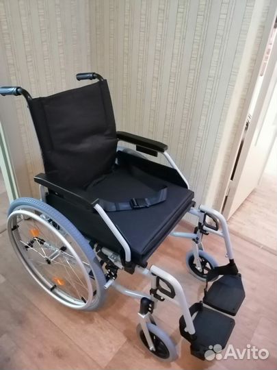 Инвалидная кресло-коляска Ortonica base195