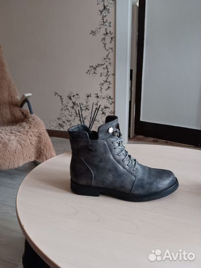 Ботинки женские демисезонные 40 размер