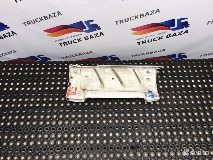 Дефлектор кабины левый Man TGA