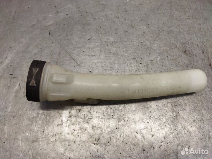 Горловина бачка омывателя Opel Insignia лифтбэк