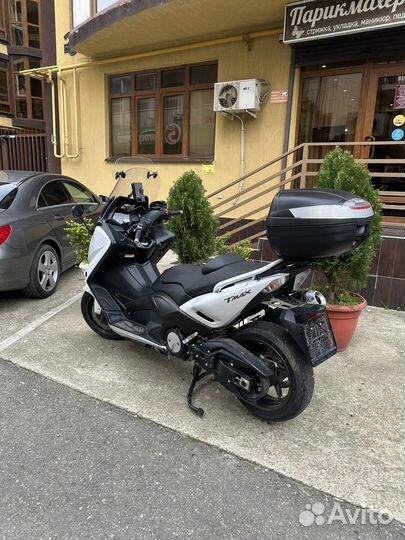 Yamaha T Max 530
